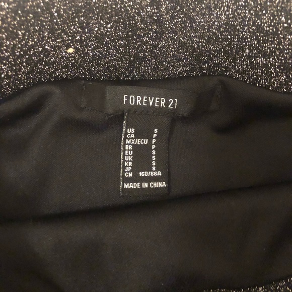 Skirt - Picture 3 of 3